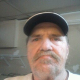 Roger Wallace Photo 12