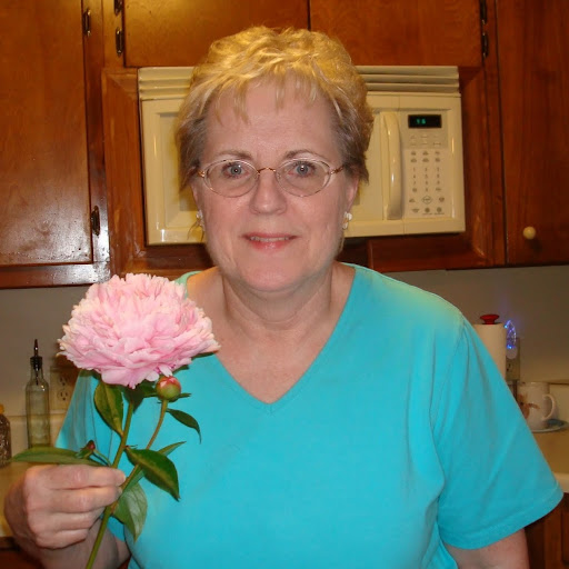 Anne Caldwell Photo 41