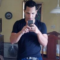 Erick Sanchez Photo 21