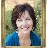 Shelley Collins Photo 29