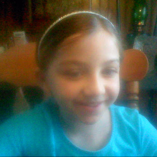 Faith Robinson Photo 16