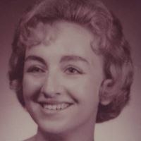 Sandra Henderson Photo 34