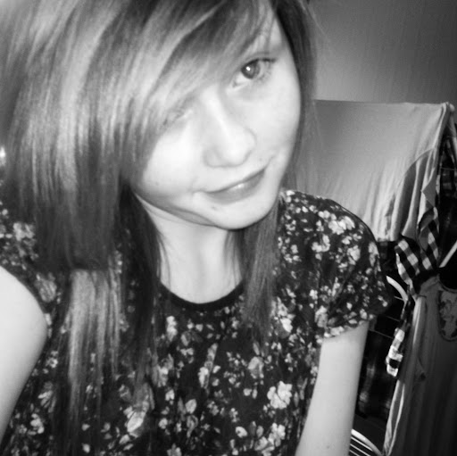 Amy Henderson Photo 10