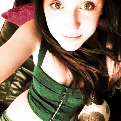 Anna Sinclair Photo 24