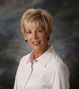 Kim Wells Photo 1