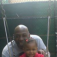Everett Robinson Photo 14