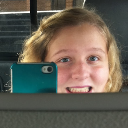 Annie Richardson Photo 27