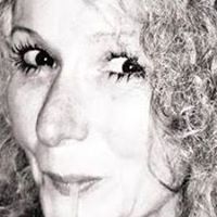 Alison Cavanagh Photo 5