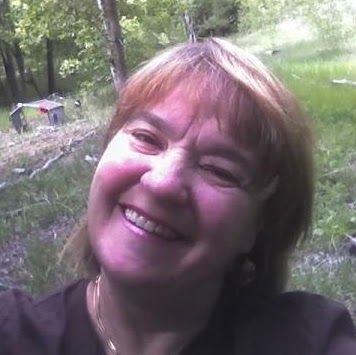 Catherine Ward Photo 14