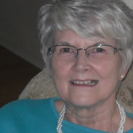 Barbara Bruce Photo 37