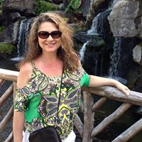 Lisa Hallmark Photo 8