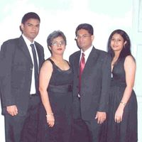 Gerry Fernandes Photo 4