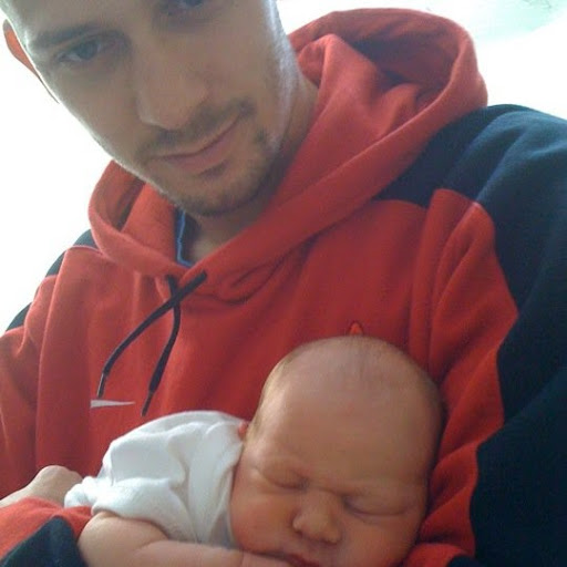 Lewis Usher Photo 14