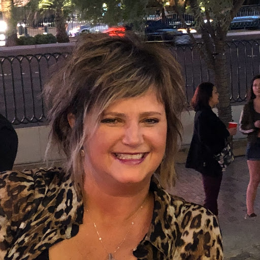 Angela Shelton Photo 48