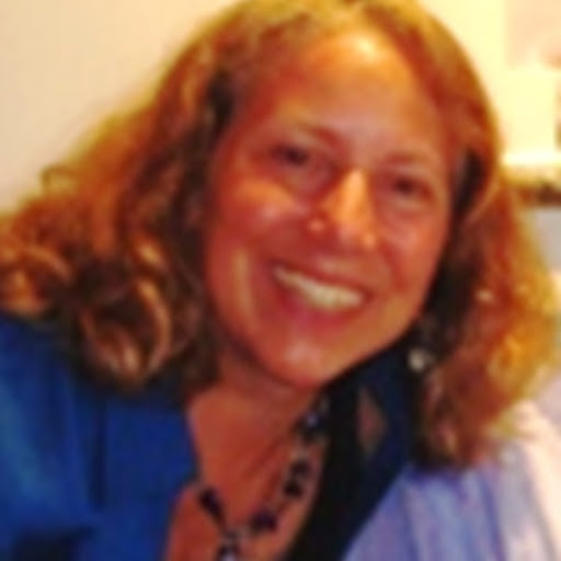 Anne Cummings Photo 34