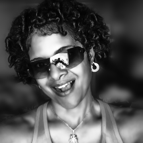 Inga Robinson Photo 7