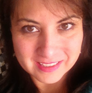 Julie Segovia Photo 1