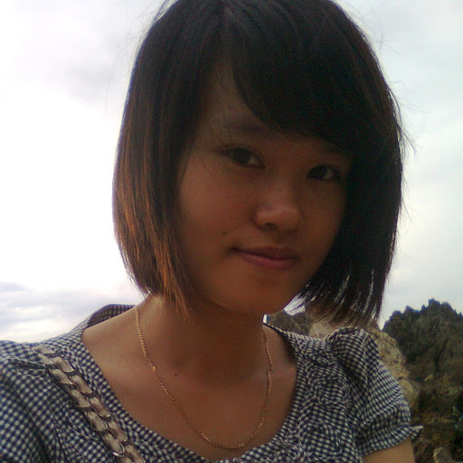 Linh La Photo 28