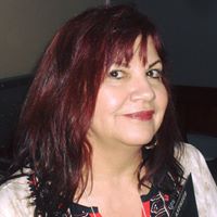 Suzanne Bird Photo 11