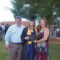 Stephanie Nolan Photo 36