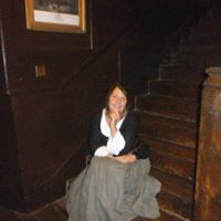 Lynda Walsh Photo 34