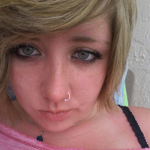 Cassandra Jones Photo 37