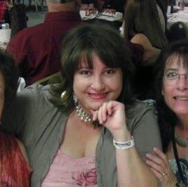 Kim Cain Photo 17