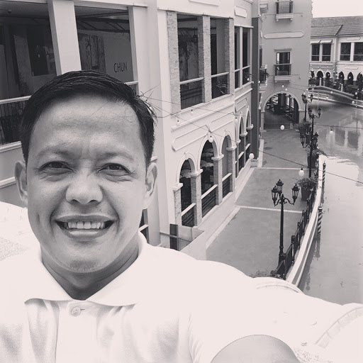 Edward Ferrer Photo 11