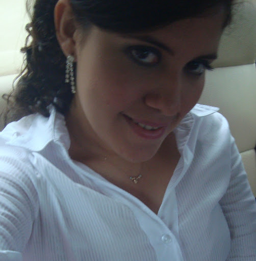 Maricruz Rodriguez Photo 13