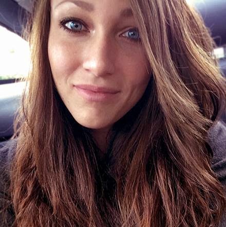Julia Mayer Photo 24