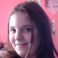 Samantha Clements Photo 9
