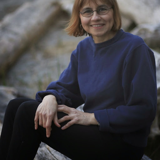 Betty Holland Photo 26