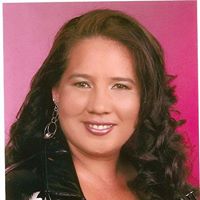 Debra Luna Photo 10