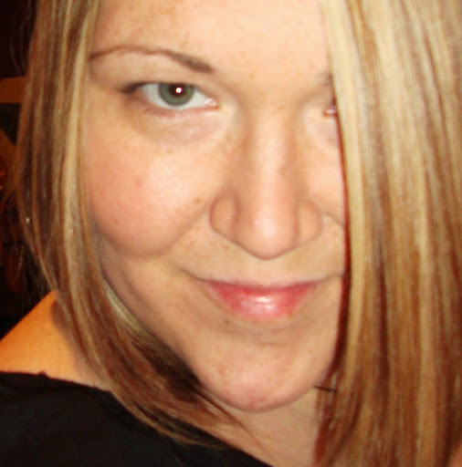 Stephanie Cartwright Photo 13