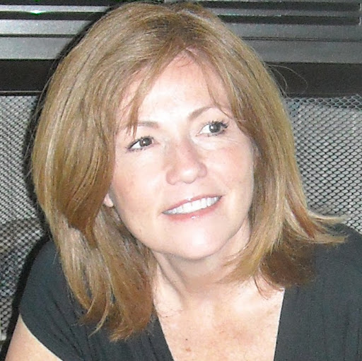 Suzanne Mckinney Photo 26