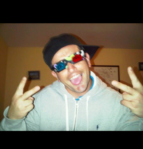 Danny Sharpe Photo 9