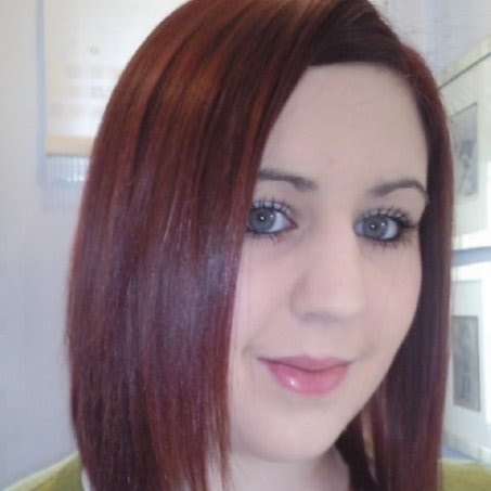 Lucy Williams Photo 6