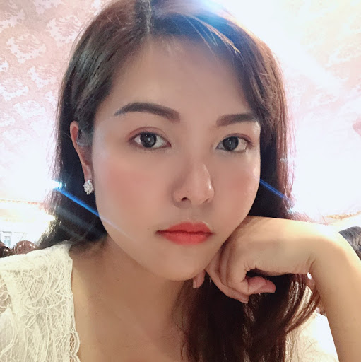 Trang Phan Photo 28