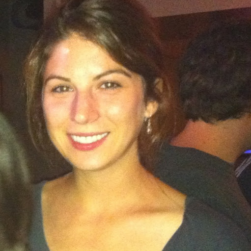 Laura Connelly Photo 23