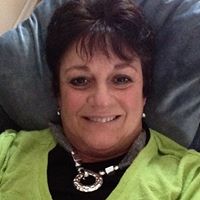 Julia Carpenter Photo 14