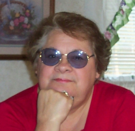 Geraldine Saunders Photo 18