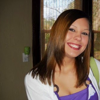 Leah Cartwright Photo 32