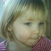 Lucy Larkin Photo 22