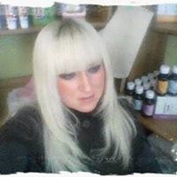 Kristina Ames Photo 15