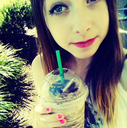 Katelyn Cole Photo 25