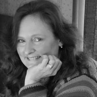 Valerie Henry Photo 21