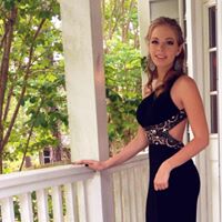 Stephanie Kitchens Photo 11