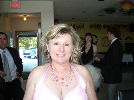 Linda Lacey Photo 25