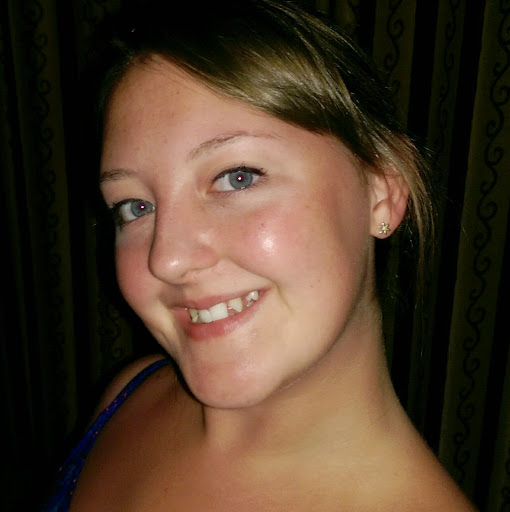 Ruth Daniels Photo 25
