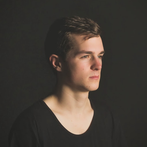 Josh Griggs Photo 9